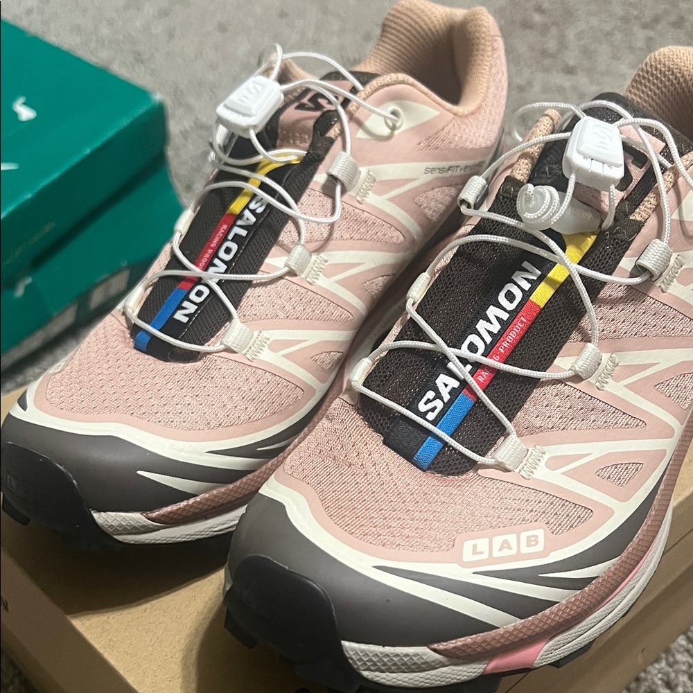 Salomon XT-6 Women's Light Pink Athletic Shoes